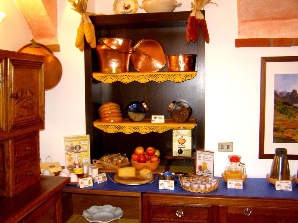 L'Antico Borgo Rooms Rental Caprie Eksteriør billede