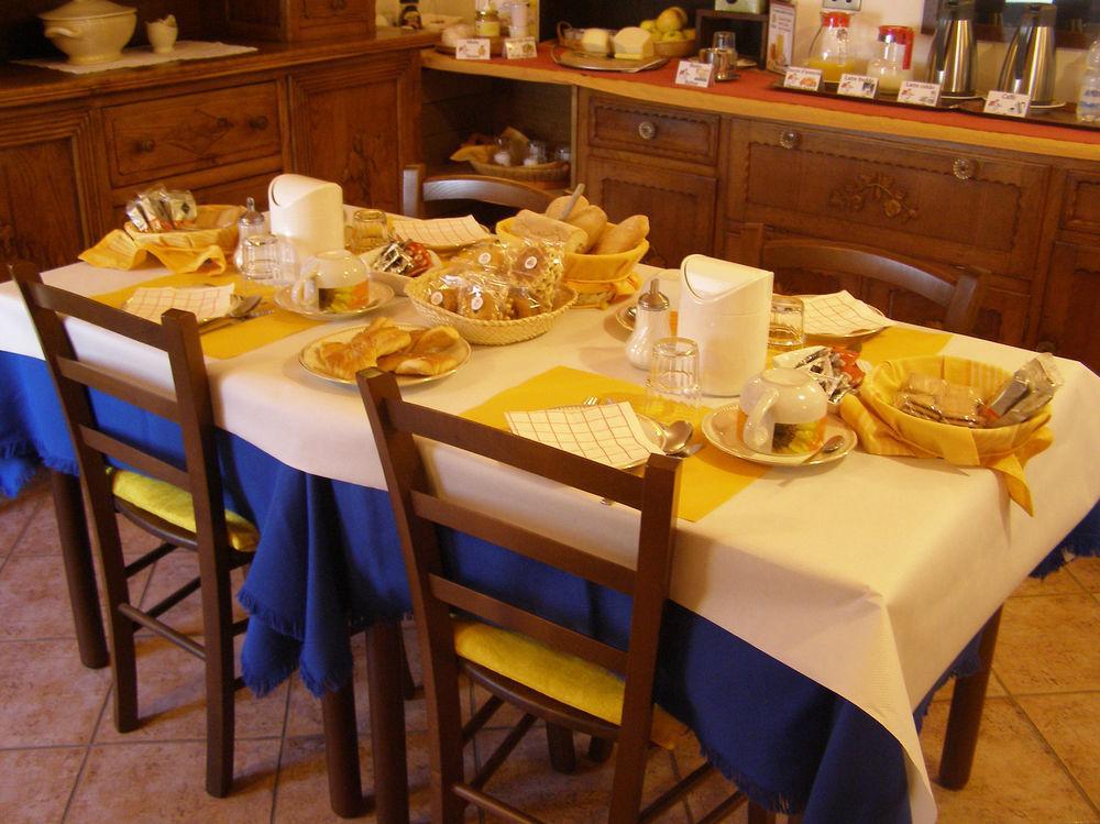 L'Antico Borgo Rooms Rental Caprie Eksteriør billede